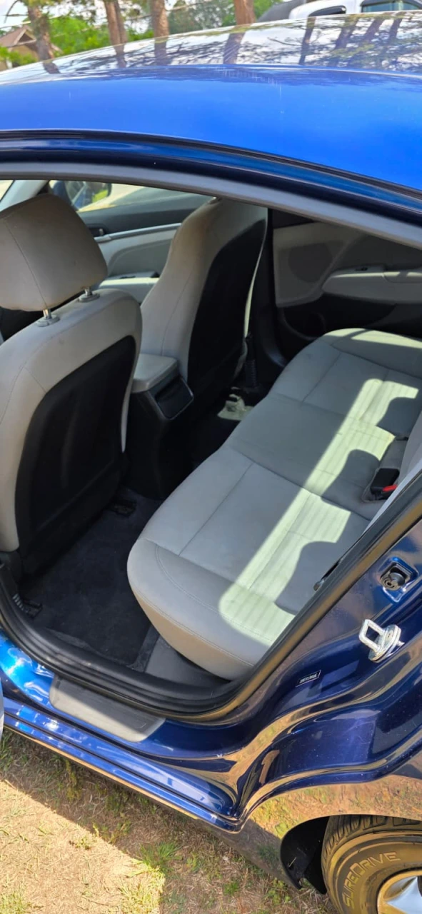 Hyundai Elantra 2015