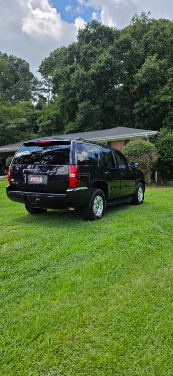 Chevrolet Tahoe 2012